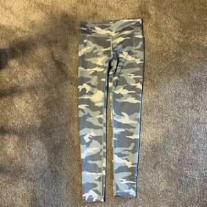 Camo leggings
